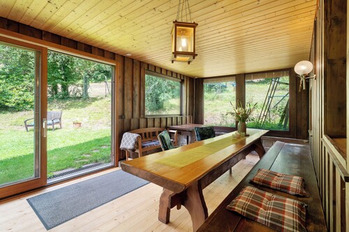Ferienwohnung 'Am Rubach' mit gemeinsamer Terrasse, privatem Garten und WLAN