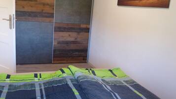 1 Schlafzimmer, kostenloses WLAN, Bettwäsche