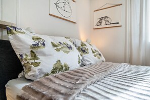 1 bedroom, free WiFi, bed sheets - Apartment 'Erdmännchen' with Private Terrace, Private Garden and Wi-Fi (Bühl)