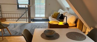 Apartamento 'Galeriewohnung Mit Seeblick' con vistas al lago, balcón y Wi-Fi