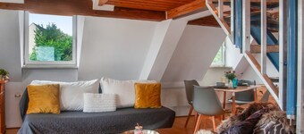 Gallery Apartment with Lake View, Balcony, and Wi-Fi