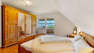 2 camere, ferro/asse da stiro, Wi-Fi gratuito, lenzuola