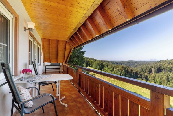 Property grounds - Apartment 'Budererhof' with Mountain View, Shared Terrace and Wi-Fi (Freiamt)