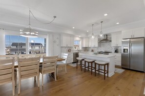 Fridge, oven, dishwasher, coffee/tea maker - Modern 5 Bedroom Townhome in Wildwood Crest (Wildwood Crest)