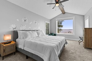 5 bedrooms, iron/ironing board, free WiFi, bed sheets