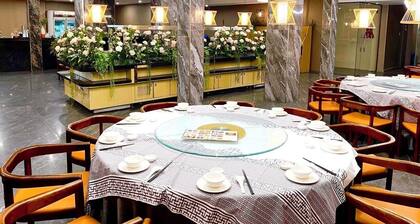 Wah Fu Hotel
