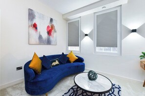 TV - Byard Lane - Nottingham Luxury 2BR Apartment (Nottingham)
