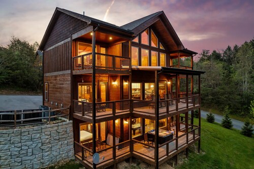 Game Room, Movie Theater, Deck w/ Hot Tub + Views! | Smoky Horizon by AvantStay
