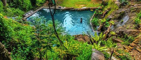15 piscines extérieures