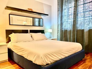 2 bedrooms, in-room safe, desk, iron/ironing board - Lovely ART Wifi 2 Bedrooms Flat Next TO Metro Station Lodi (Roma)