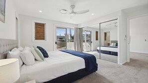 3 Schlafzimmer, Schreibtisch, Bügeleisen/Bügelbrett, kostenloses WLAN