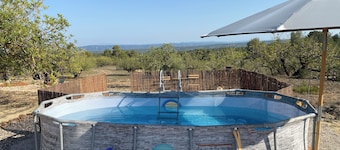 Casa the Dutchman, totally off-grid,on a private plot of 10.000m2