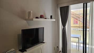 TV