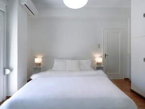 2 soverom, strykejern/-brett og wi-fi (inkludert)