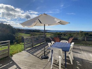 Outdoor dining - Ty Garo - Beautiful family house with sea view (Landéda)