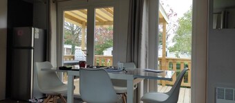 Mobile Home Agréable Situé Dans Camping à 40 mn des Plages du Débarquement