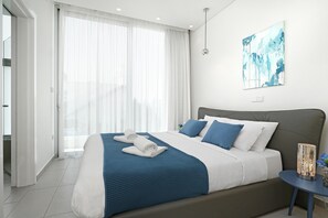 3 bedrooms, iron/ironing board, Internet, bed sheets - Villa Sunrise Glory - 150m from Trinity Beach (Protaras)