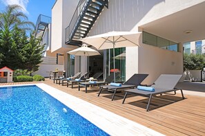 Pool - Villa Sunrise Glory - 150m from Trinity Beach (Protaras)