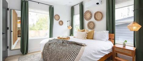 1 bedroom, desk, iron/ironing board, WiFi