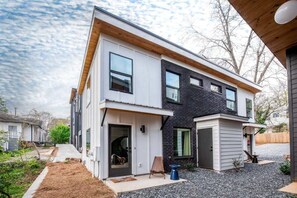 Exterior - Champagne Wishes by Minty Living (Atlanta)