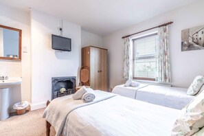 4 soveværelser, strygejern/strygebræt, Wi-Fi