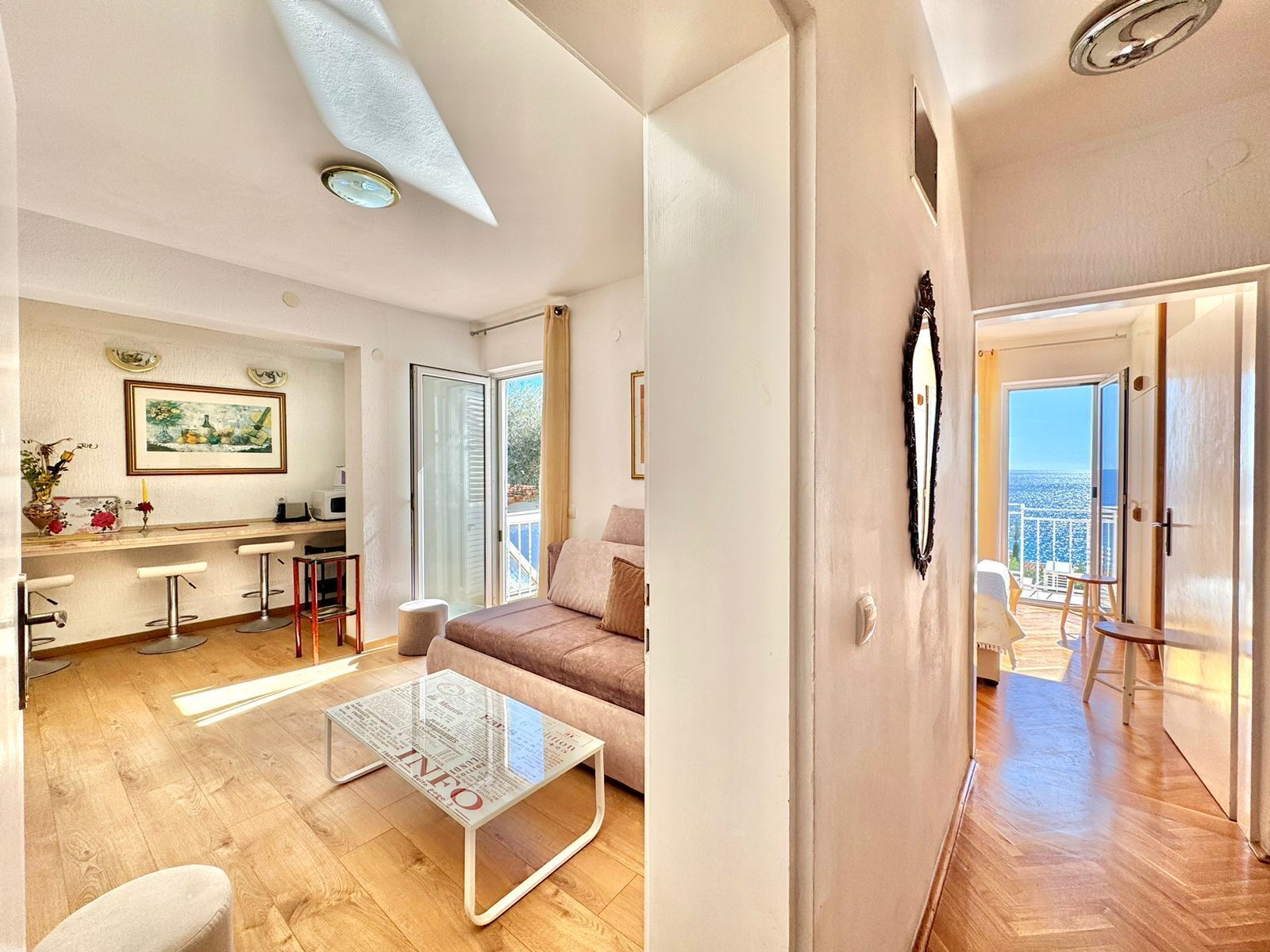 Televisión LCD 32 pulgadas con canales de televisión por cable