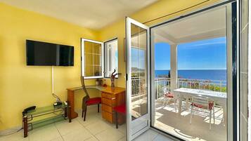 Appartement Panoramique, vue mer | Vue de la chambre