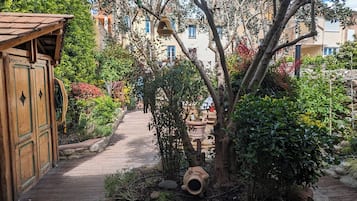 Enceinte de lâhĂ©bergement