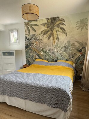 5 quartos, ferros/tábuas de passar roupa, Wi-Fi