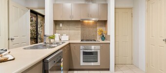 Sandy Retreat: Your Perfect Beachside Getaway
