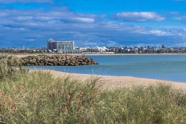 Strand