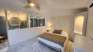 Premium Double Room, Garden View