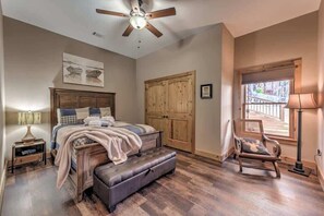 3 bedrooms, iron/ironing board, free WiFi, bed sheets - Cabin Unwined | (Morganton)
