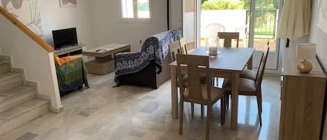 تناول الطعام