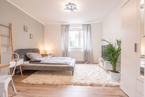 2 chambres, bureau, lit parapluie, Wi-Fi