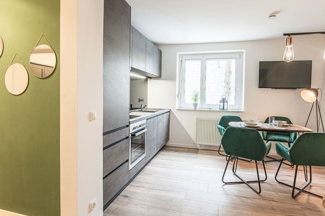 Kühlschrank, Ofen, Herdplatte, Geschirrspüler