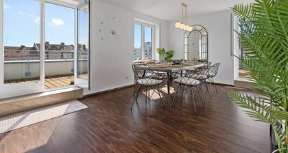 Arbio I Penthouse Augsburg with Jacuzzi