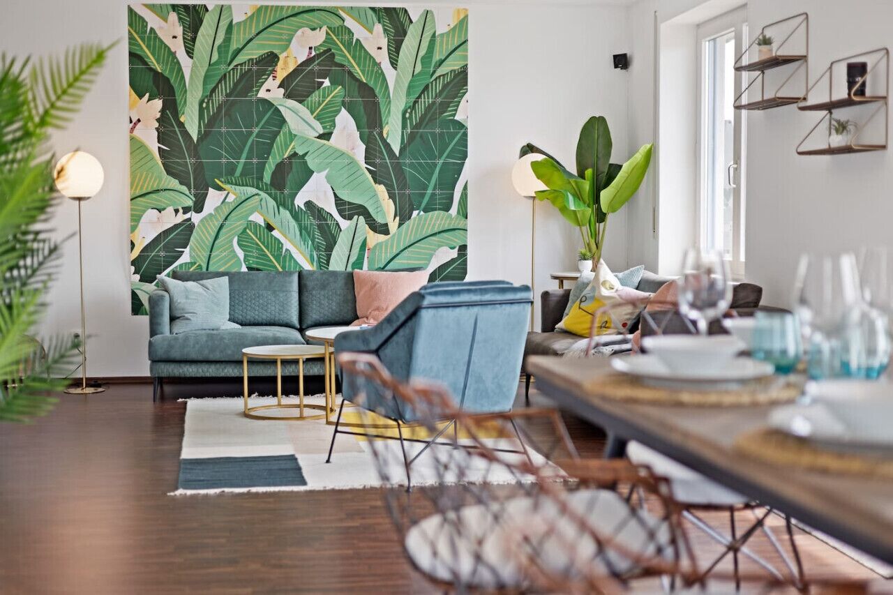 Fernseher, Stereoanlage