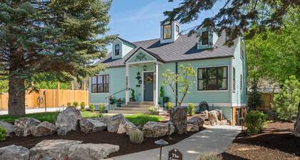 The French Farmhouse at Midtown Manor - Hot Tub!