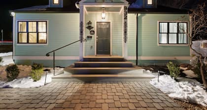 The French Farmhouse at Midtown Manor - Hot Tub!