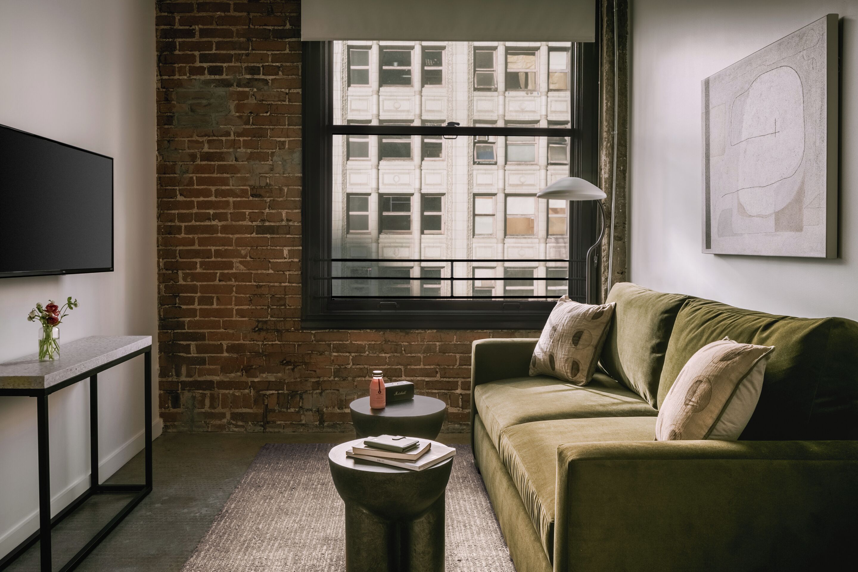 Sonder The Winfield | Superior Queen Suite+