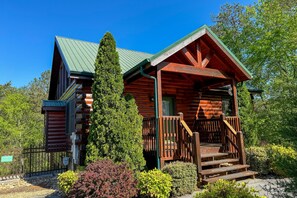 Exterior - Whisperwind - 3BR Near Pigeon Forge Attractions & The Smoky Mountains!! (Pigeon Forge)