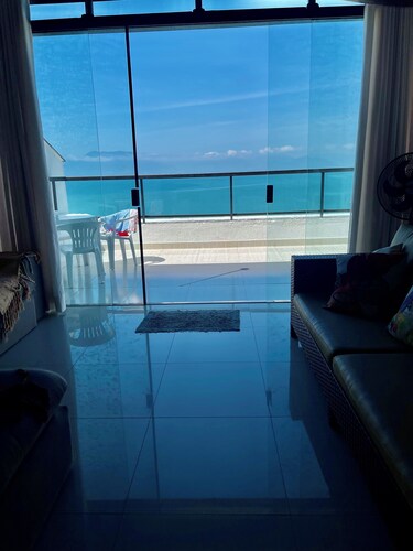 Apartamento em Caraguatatuba- Linda Cobertura com Saida Para o Mar.martim de Sa