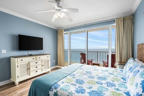 4 slaapkamers, een strijkplank/strijkijzer, wifi, beddengoed