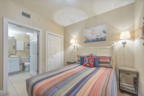 2 室のベッドルーム、アイロン / アイロン台、WiFi、ベッドシーツ