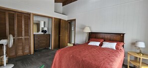 4 Schlafzimmer, WLAN, Bettwäsche