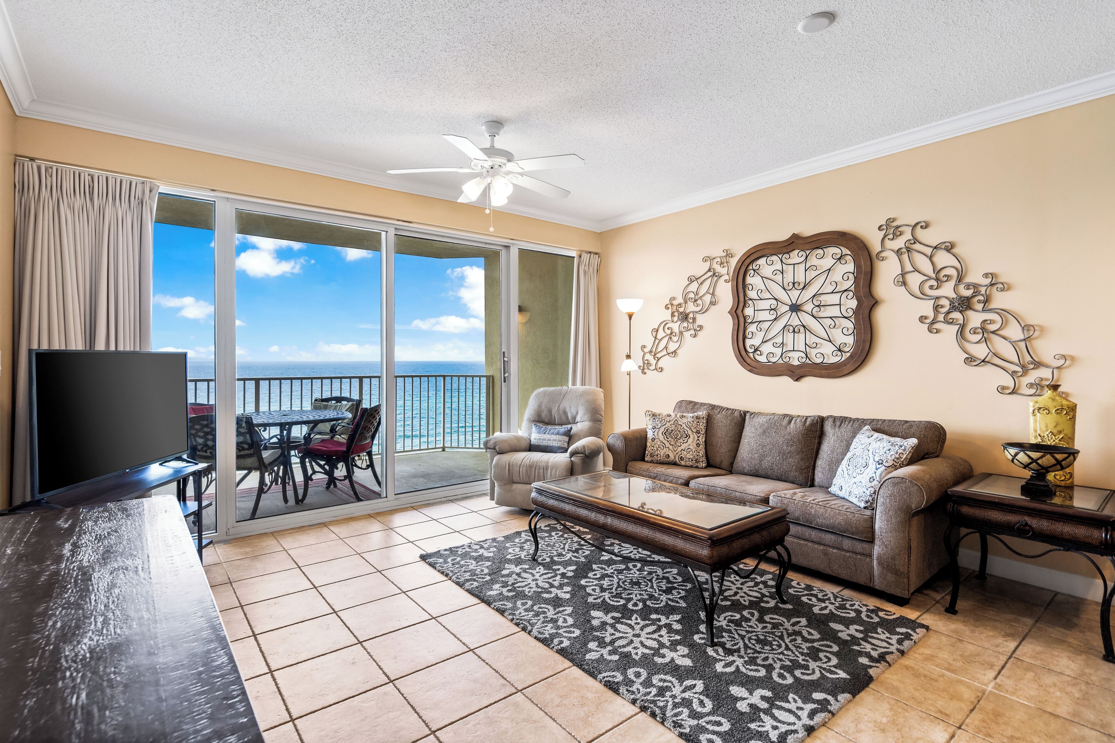 Updated Condo on Miles of Beach!