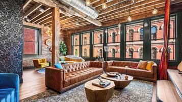 Smart TV, stereo, printers