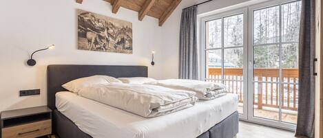 3 chambres, accĂšs au Wi-Fi (inclus), literie fournie