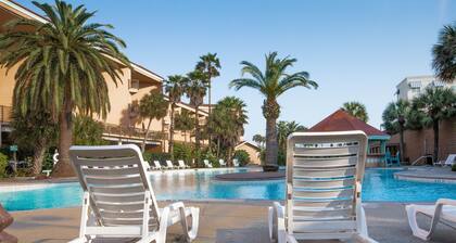 OceanSmile 3-Pools Top-Floor-Ocean View clean!